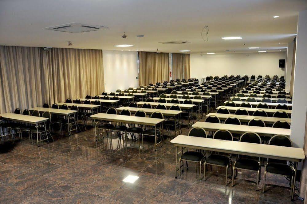 Galatas Golden Hotel Patos de Minas Exterior photo